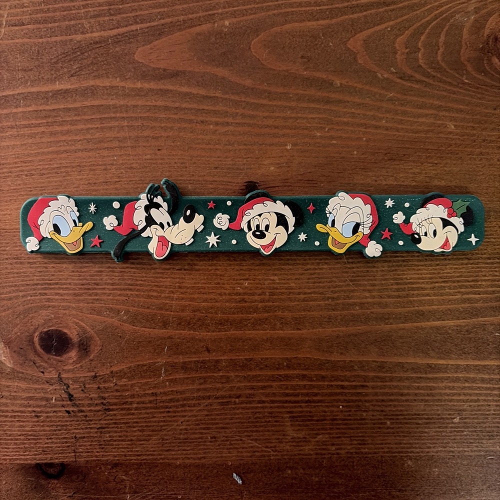 DISNEY CHRISTMAS‎ GREEN HOLIDAY SLAP BRACELET